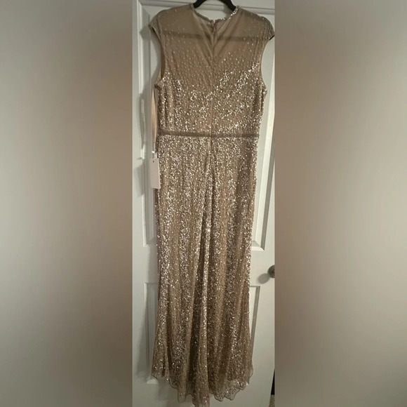 NWT Mac Duggal Beige Embellished Illusion High Neck Cap Sleeve Gown 10 Nude 5619 - Picture 6 of 15